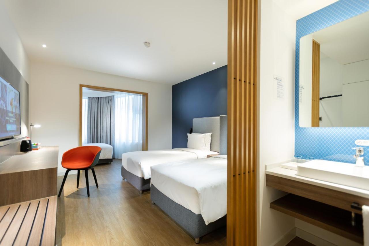 Holiday Inn Express Jiuzhaigou,Only 600 Meters To Jiuzhaigou Park By Ihg Екстер'єр фото
